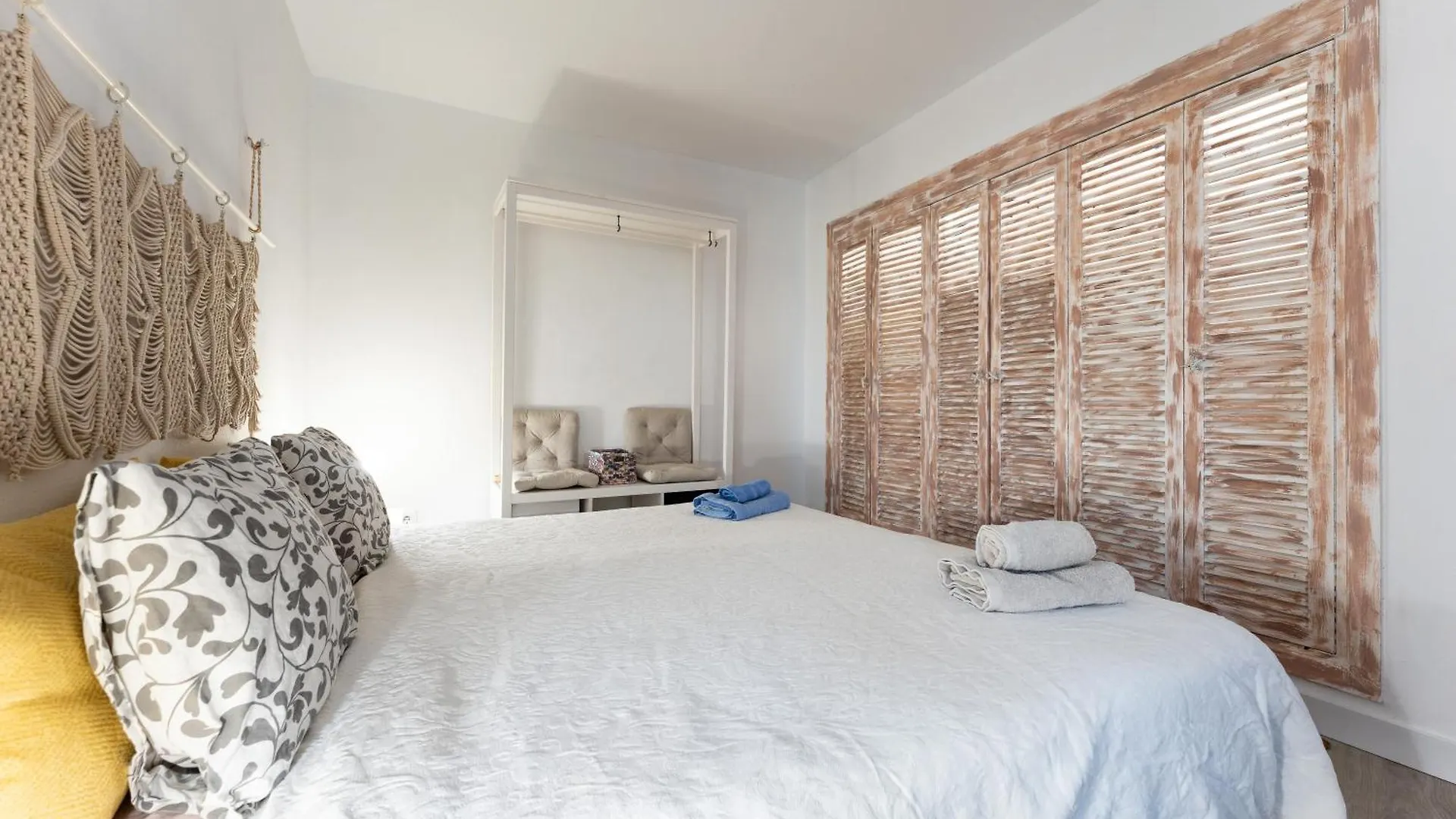 Beautiful Frontline Apartment Marbella Spain
