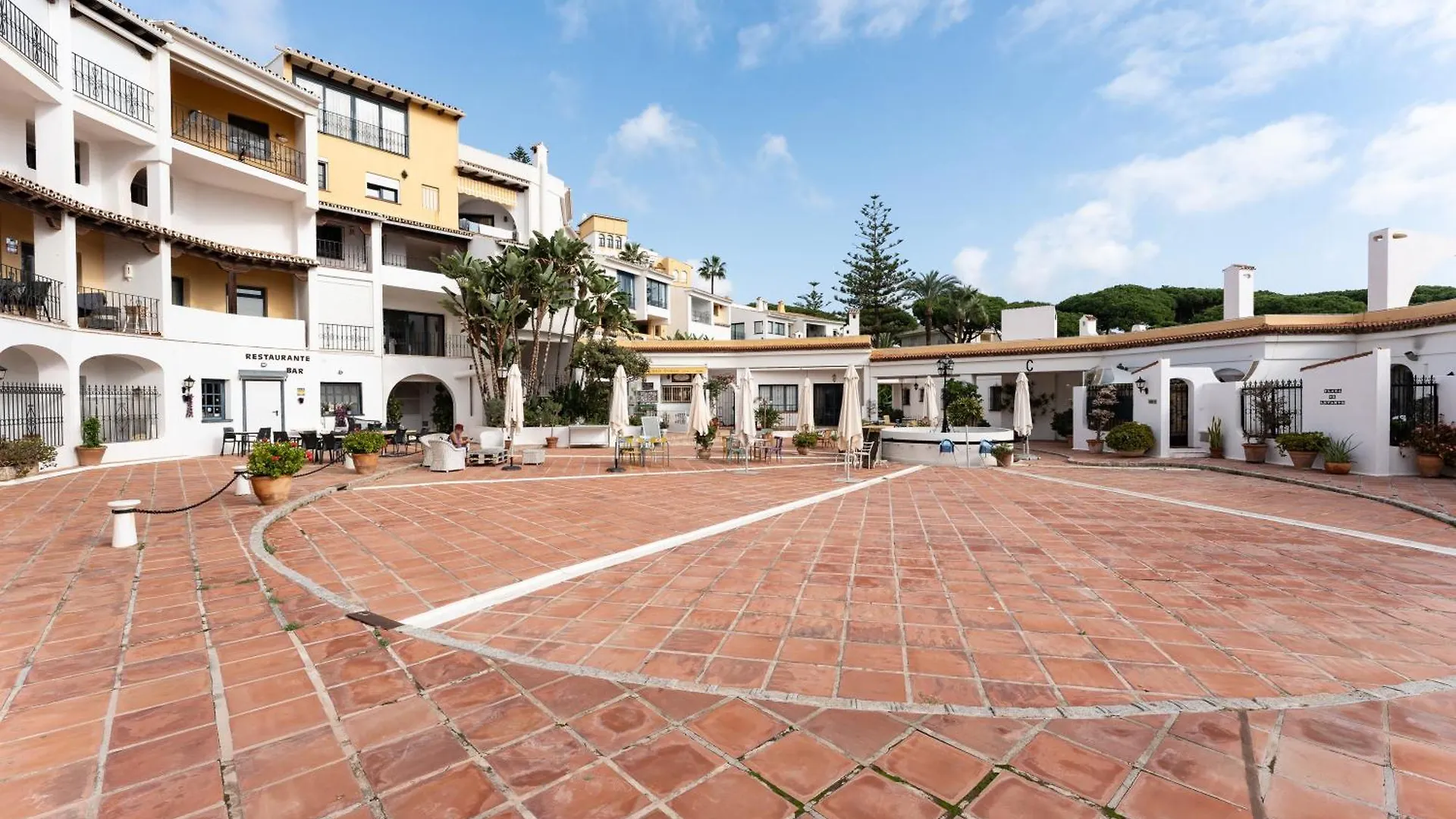 Beautiful Frontline Apartment Marbella Spain